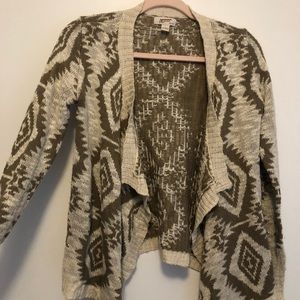 Arizona Jean Co tan tribal cardigan
